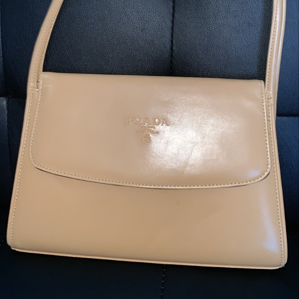 Shoulder bag